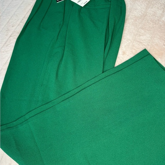 Bar III Vibrant Green Wide Leg Pants - Picture 1 of 3